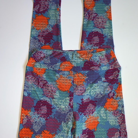 LuLaRoe One Size Leggings - Picture 2 of 7